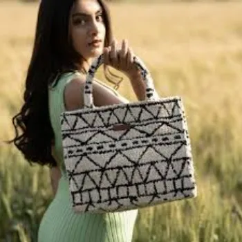 Overseas Trendy Embroidered Bags trendy embroidered 21-1619371-94820.webp